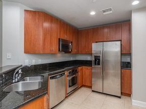 16101 Emerald Estates Dr 146, Weston FL 33331