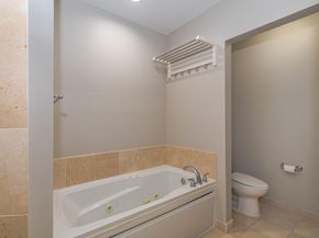 16101 Emerald Estates Dr 146, Weston FL 33331