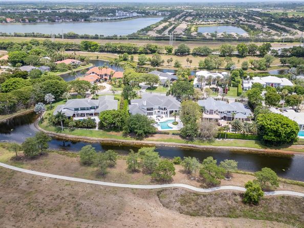 2771 Long Meadow Drive, Wellington FL 33414