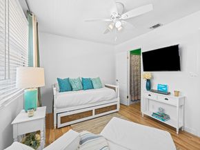 1989 NE 15th Ave 1989, Fort Lauderdale FL 33305