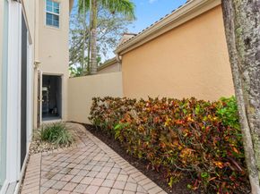 53 Via Del Corso, Palm Beach Gardens FL 33418