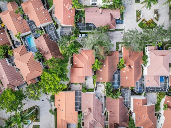 53 Via Del Corso, Palm Beach Gardens FL 33418