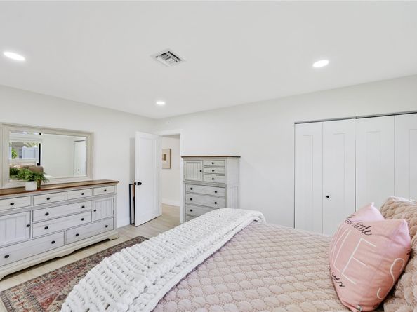 440 SE 7th Ave, Pompano Beach FL 33060