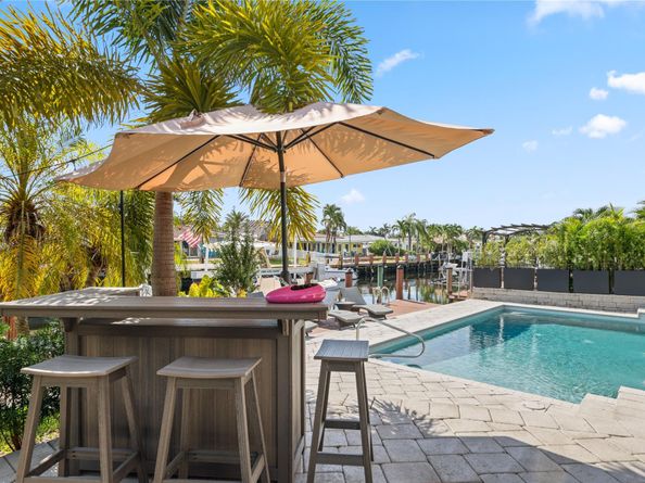 440 SE 7th Ave, Pompano Beach FL 33060