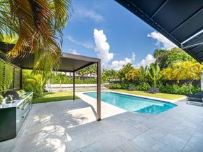 7610 Bayside Lane, Miami Beach FL 33141