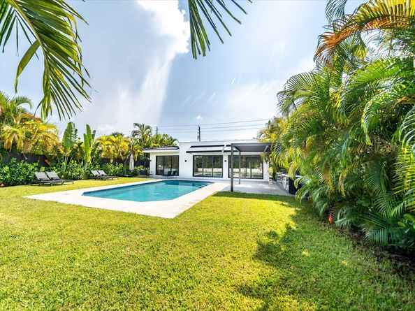 7610 Bayside Lane, Miami Beach FL 33141
