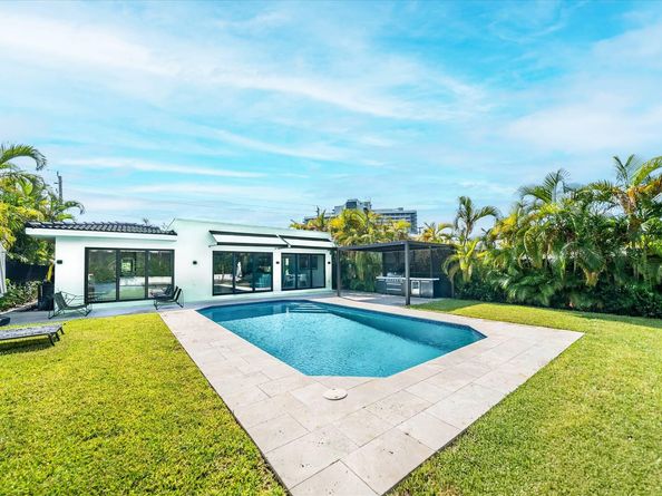 7610 Bayside Lane, Miami Beach FL 33141