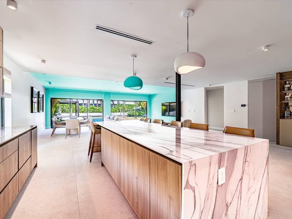 7610 Bayside Lane, Miami Beach FL 33141