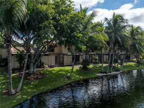 1448 NW 97th Ter 283, Hollywood FL 33024