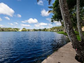 1448 NW 97th Ter 283, Hollywood FL 33024