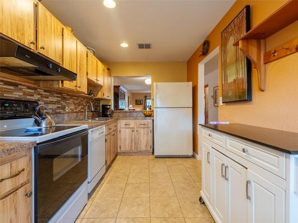 1448 NW 97th Ter 283, Hollywood FL 33024