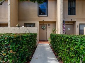 1448 NW 97th Ter 283, Hollywood FL 33024