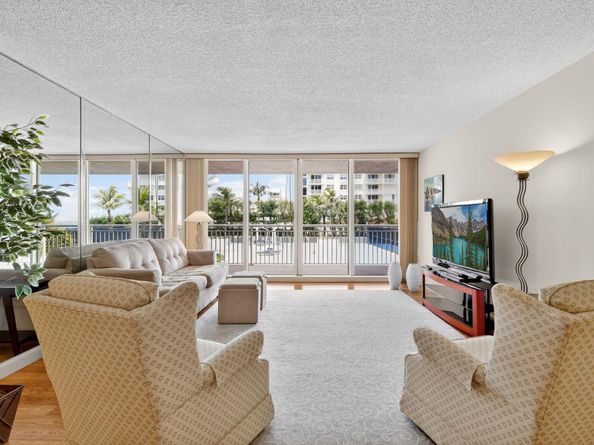 3546 S Ocean Boulevard 326, South Palm Beach FL 33480