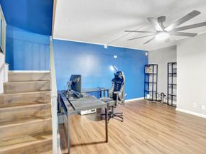 400 Commodore Dr 313, Plantation FL 33325