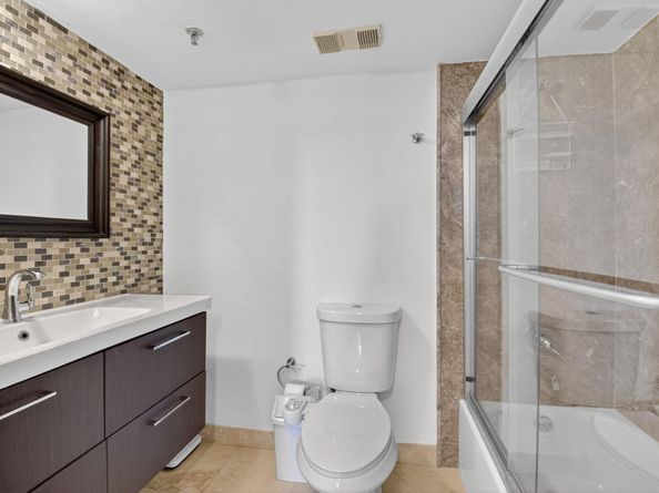 6815 Willow Wood Drive 4023, Boca Raton FL 33434