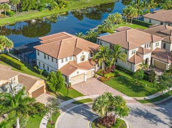 8215 NW 117th Lane