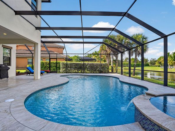 8215 NW 117th Lane, Parkland FL 33076