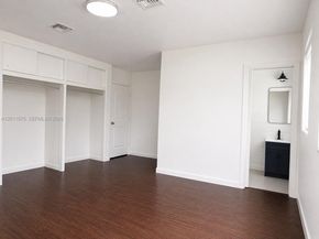 730 N 73rd Avenue, Hollywood FL 33024