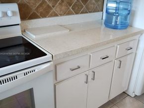 201 NE 14th Avenue 10C, Hallandale Beach FL 33009