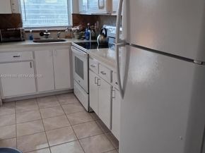 201 NE 14th Avenue 10C, Hallandale Beach FL 33009