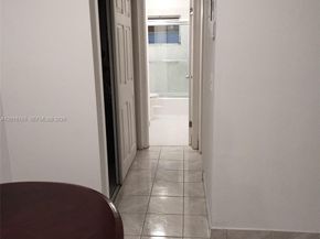 201 NE 14th Avenue 10C, Hallandale Beach FL 33009