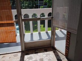 201 NE 14th Avenue 10C, Hallandale Beach FL 33009