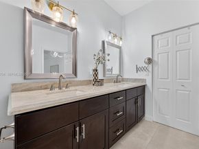 12323 NW 10th Drive C6, Coral Springs FL 33071