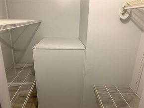 2830 Riverside Dr 102, Coral Springs FL 33065