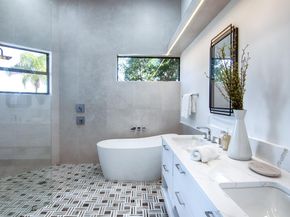 2570 Players Court, Wellington FL 33414