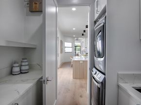 2570 Players Court, Wellington FL 33414