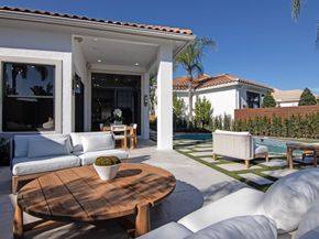 2570 Players Court, Wellington FL 33414