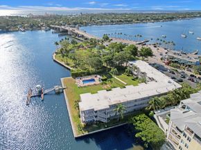 311 E Ocean Avenue 102, Lantana FL 33462