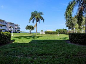311 E Ocean Avenue 102, Lantana FL 33462