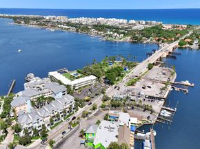 311 E Ocean Avenue 102, Lantana FL 33462