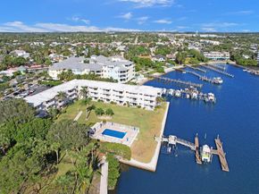 311 E Ocean Avenue 102, Lantana FL 33462