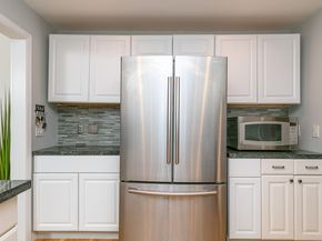 825 NE 10th Avenue, Pompano Beach FL 33060