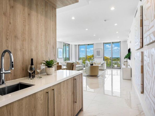 495 E Royal Palm Road 601, Boca Raton FL 33432