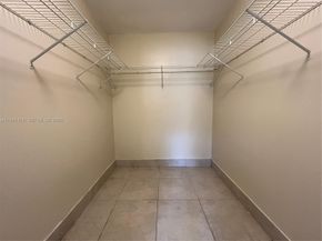 3700 NW 21st Street 304, Lauderdale Lakes FL 33311