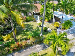 15700 NE 15th Place, North Miami Beach FL 33162