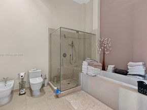 495 Brickell Avenue 2201, Miami FL 33131