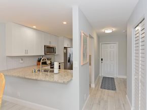 342 Lake Evelyn Drive, West Palm Beach FL 33411