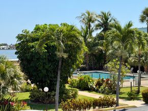720 N Dixie Highway 604, Lantana FL 33462