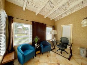 5555 Garden Avenue, West Palm Beach FL 33405
