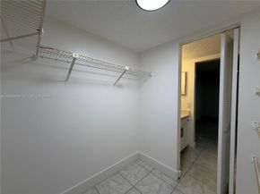 400 Commodore Drive 101, Plantation FL 33325