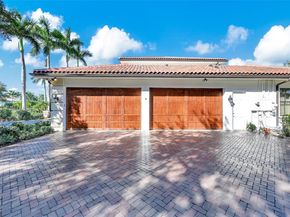 2905 Paddock Road, Weston FL 33331