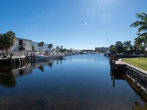 1965 SE 5th Court 104, Pompano Beach FL 33060