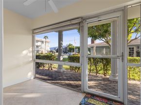 1965 SE 5th Court 104, Pompano Beach FL 33060