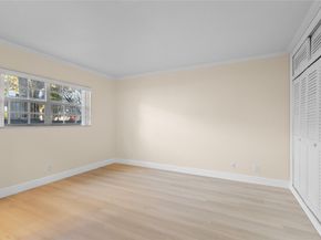 1965 SE 5th Court 104, Pompano Beach FL 33060