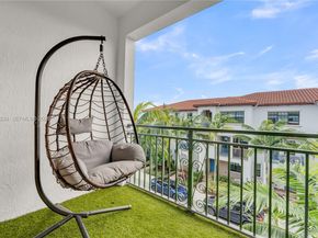 11537 SW 13th Court, Pembroke Pines FL 33025