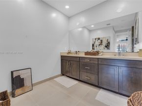 11537 SW 13th Court, Pembroke Pines FL 33025
